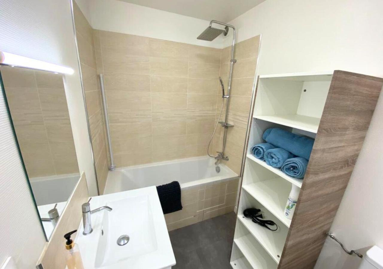 A L'universite - Centre- La Conciergerie Apartment *